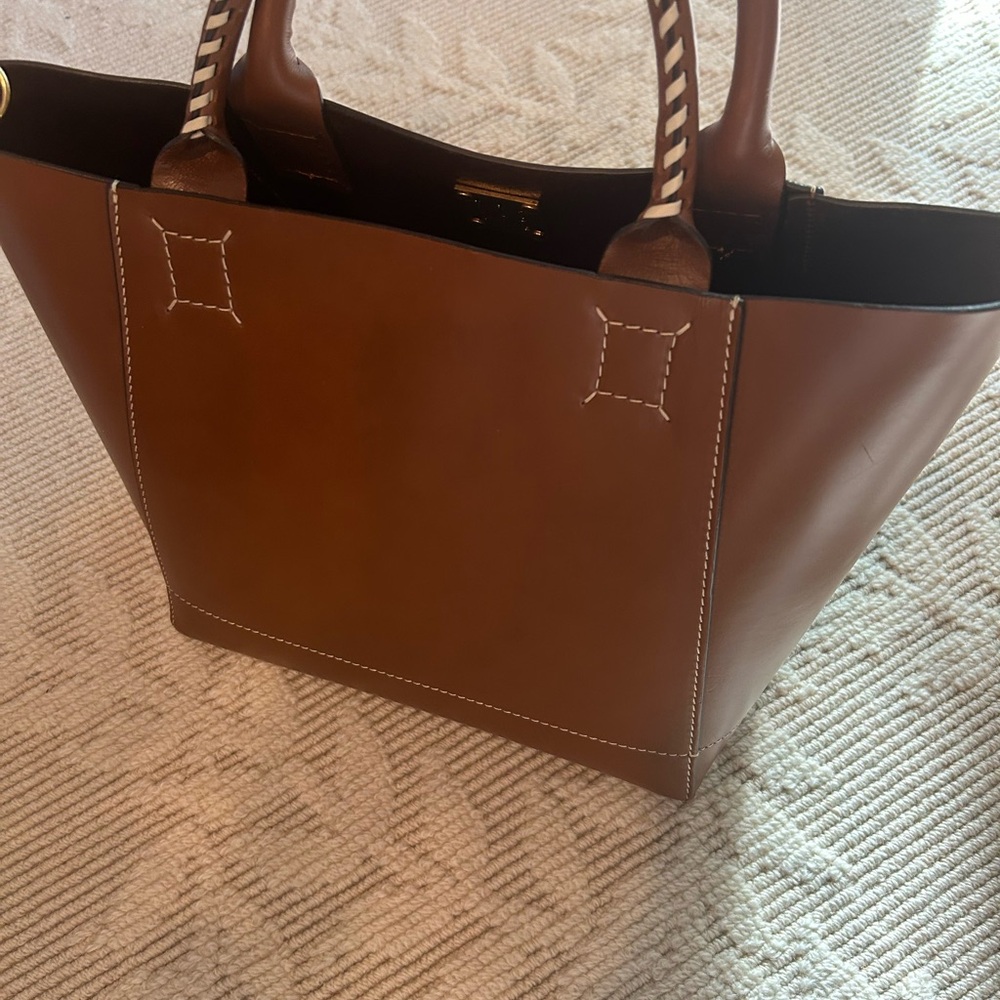 Chic Brown Leather trad-mad RKE bag